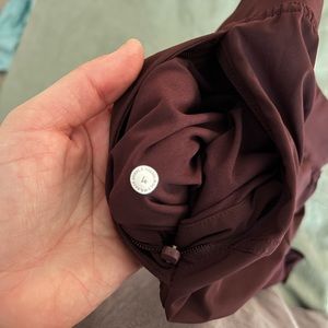 NWOT Adapted State Jogger, Cassis, Size 4